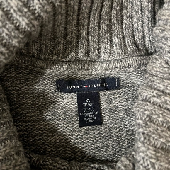 TOMMY HILFIGER Sweater - Picture 2 of 4